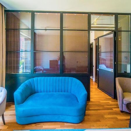 Hotel Manica Esentai City Almaty Exterior photo